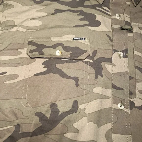 Poncho Men's XL Camouflage Magnetic Snap Button Shirt Outdoor Vented/ Pockets - Picture 2 of 7